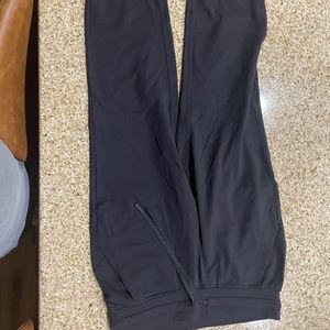Lululemon Ready to Rulu Jogger